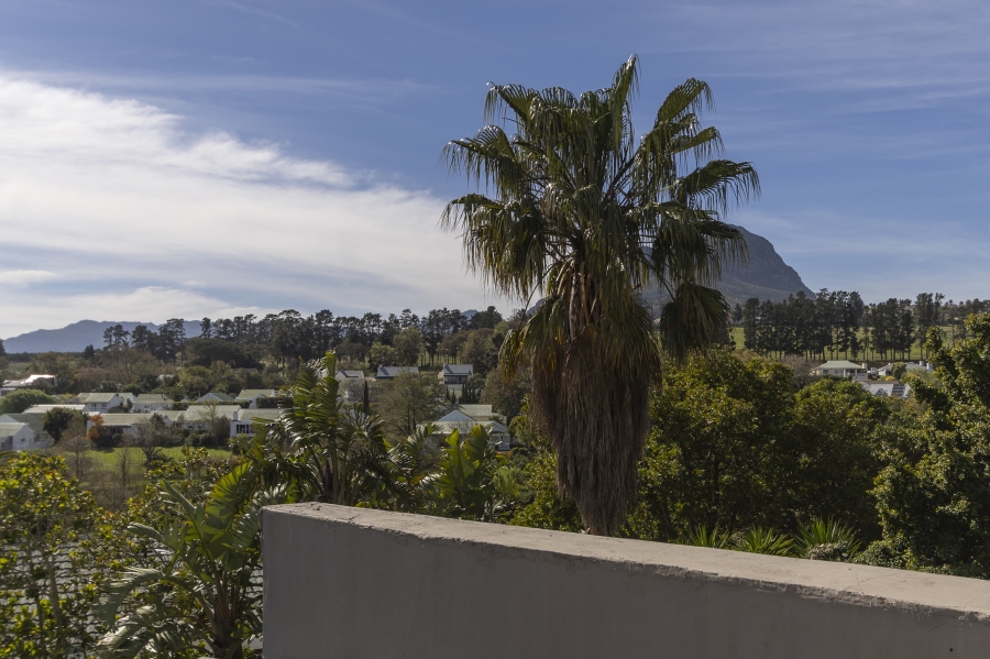 4 Bedroom Property for Sale in Steynsrust Western Cape